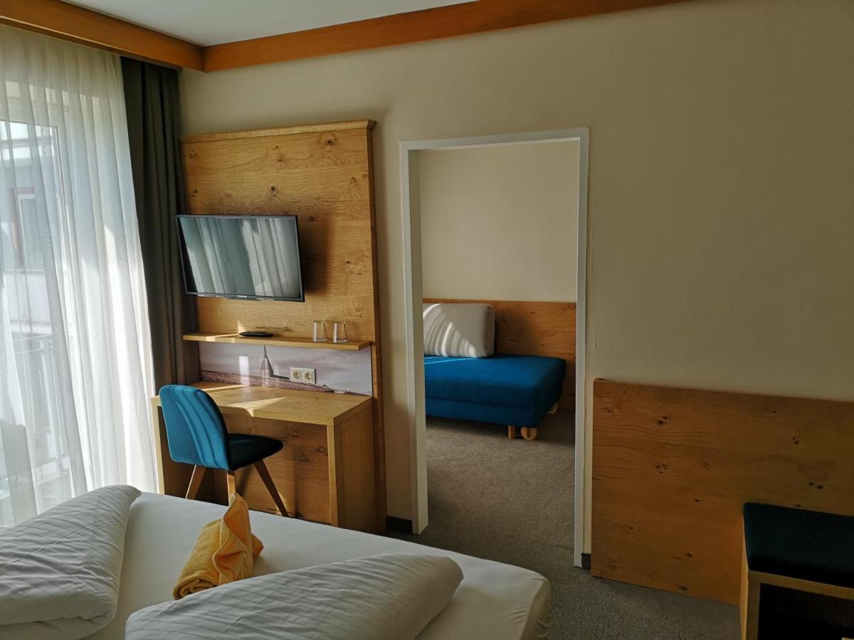 Hotel Thier Moenichkirchen Bagian luar foto